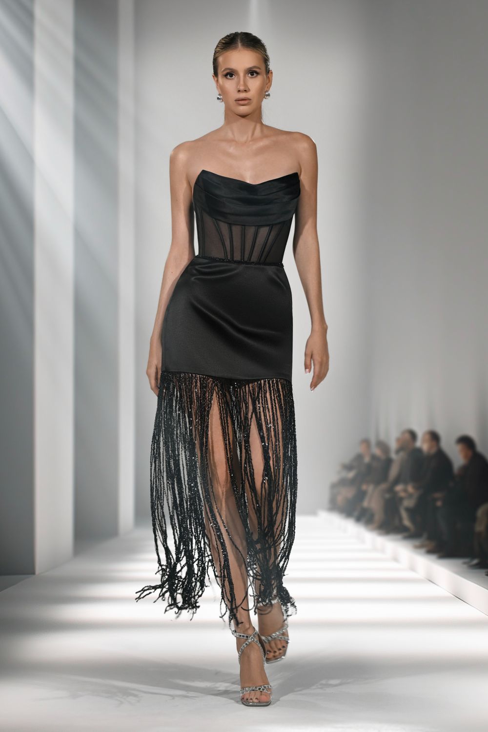 Платье на выпускной Тамарис