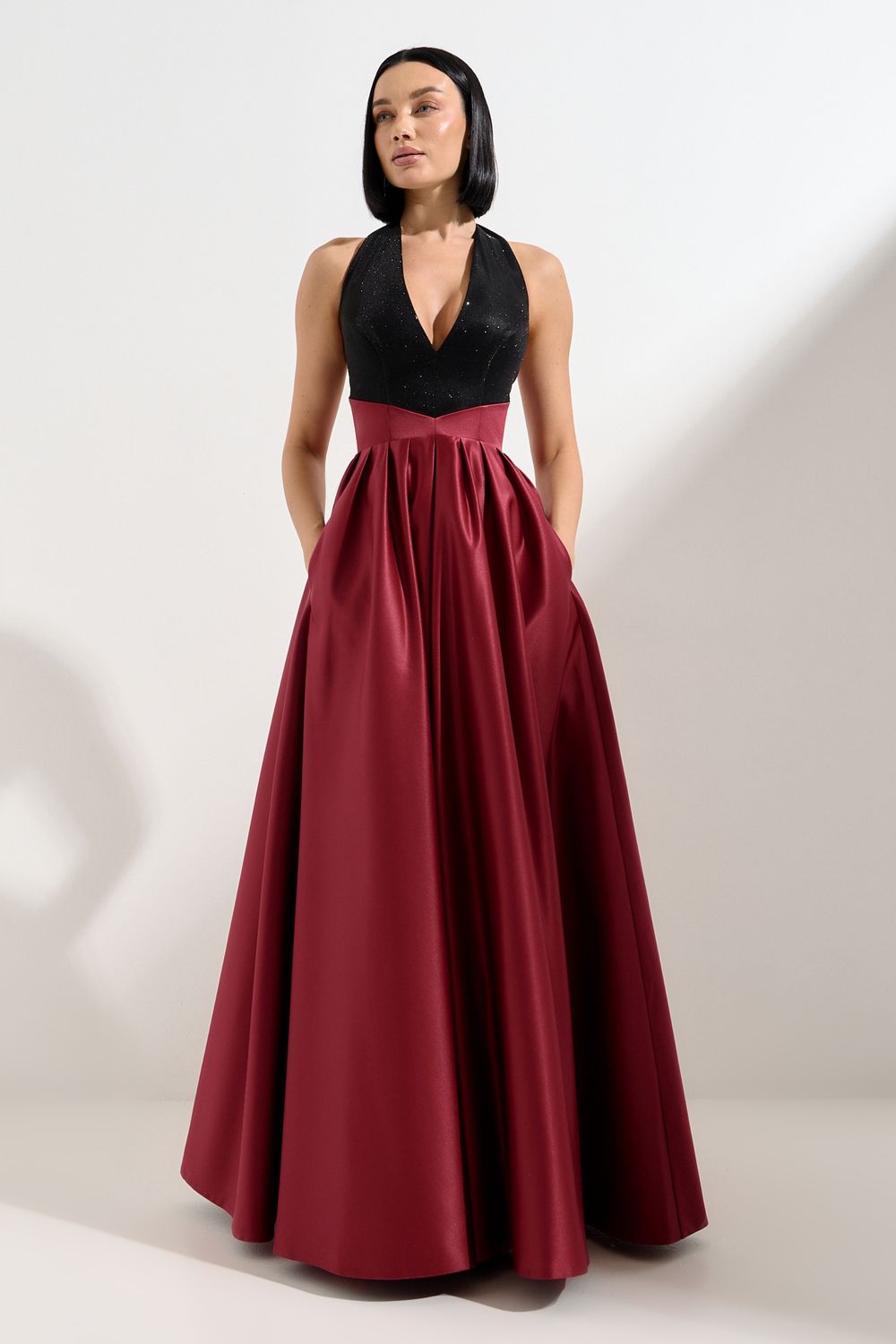 Вечернее платье Главная роль