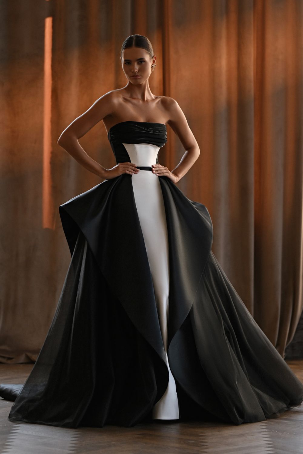 Вечернее платье Милитиса