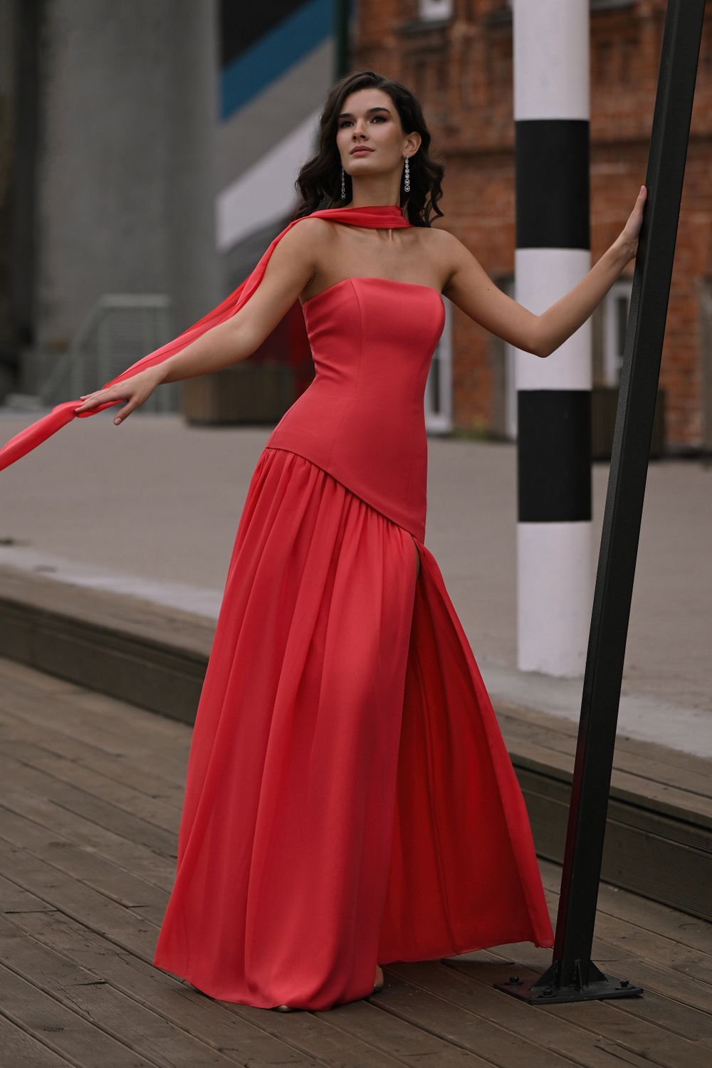 Вечернее платье Флирт